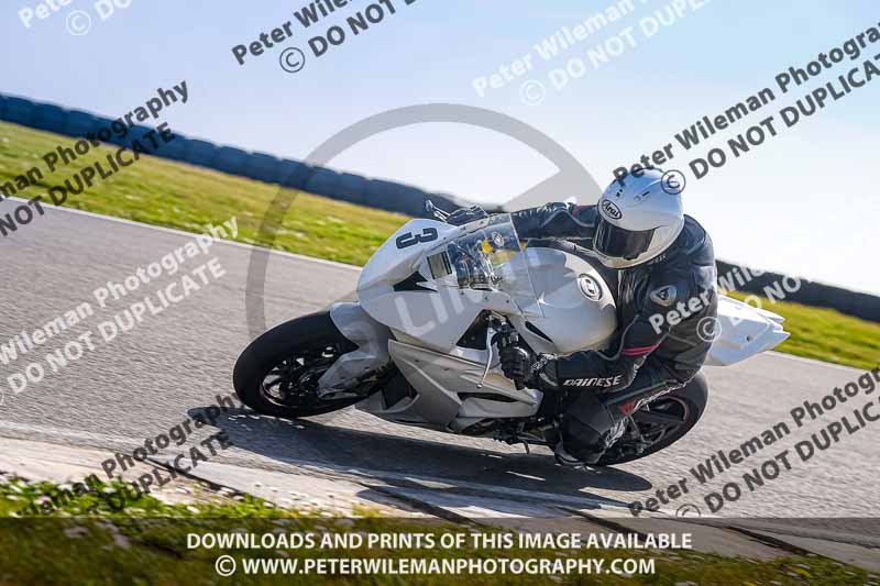 anglesey no limits trackday;anglesey photographs;anglesey trackday photographs;enduro digital images;event digital images;eventdigitalimages;no limits trackdays;peter wileman photography;racing digital images;trac mon;trackday digital images;trackday photos;ty croes